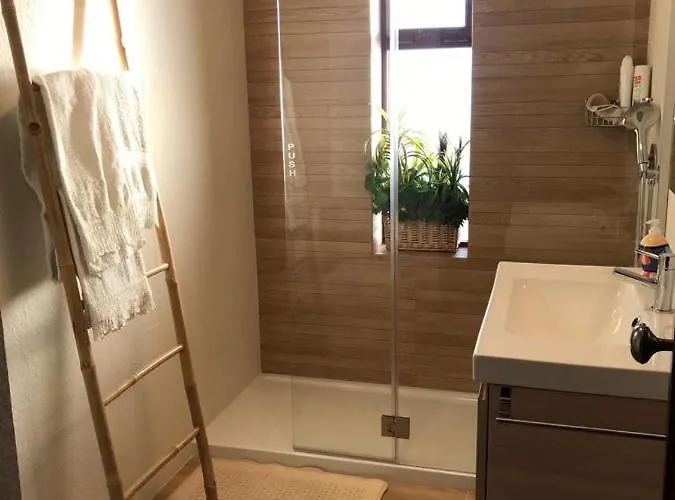 Beachfront With Swimming Pool Appartement Mindelo